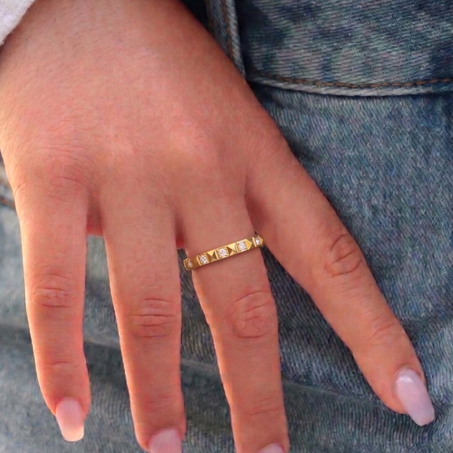 Elio Ring