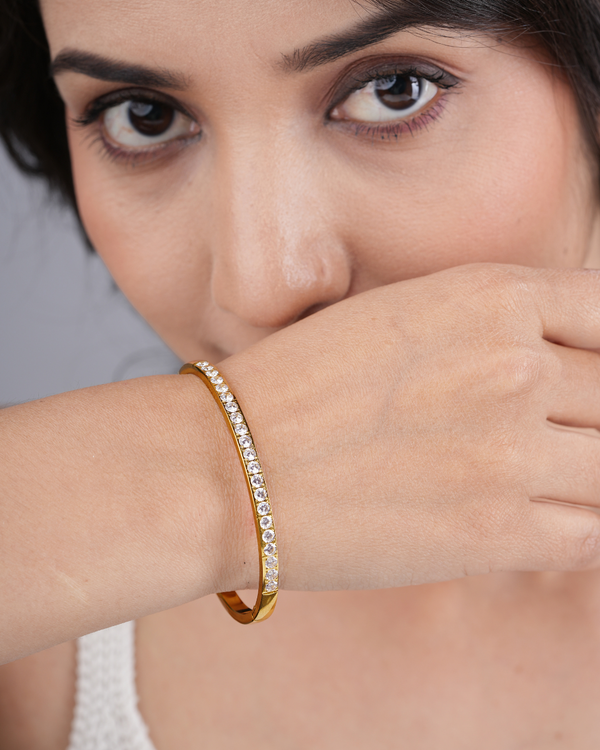 Petal Spark Bracelet