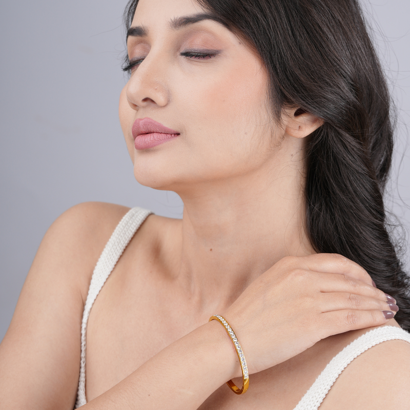 Petal Spark Bracelet