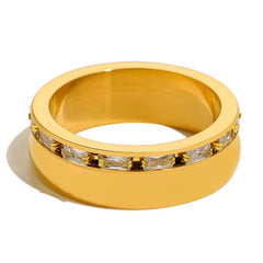 Kiya Band Ring