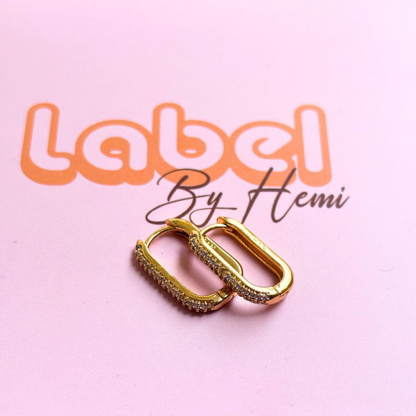 Basic oval hoops