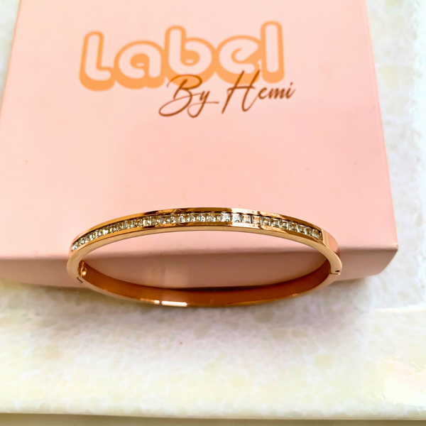 Centered Stones Bracelet