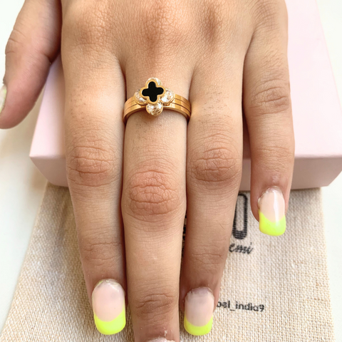 Clover Gold Ring