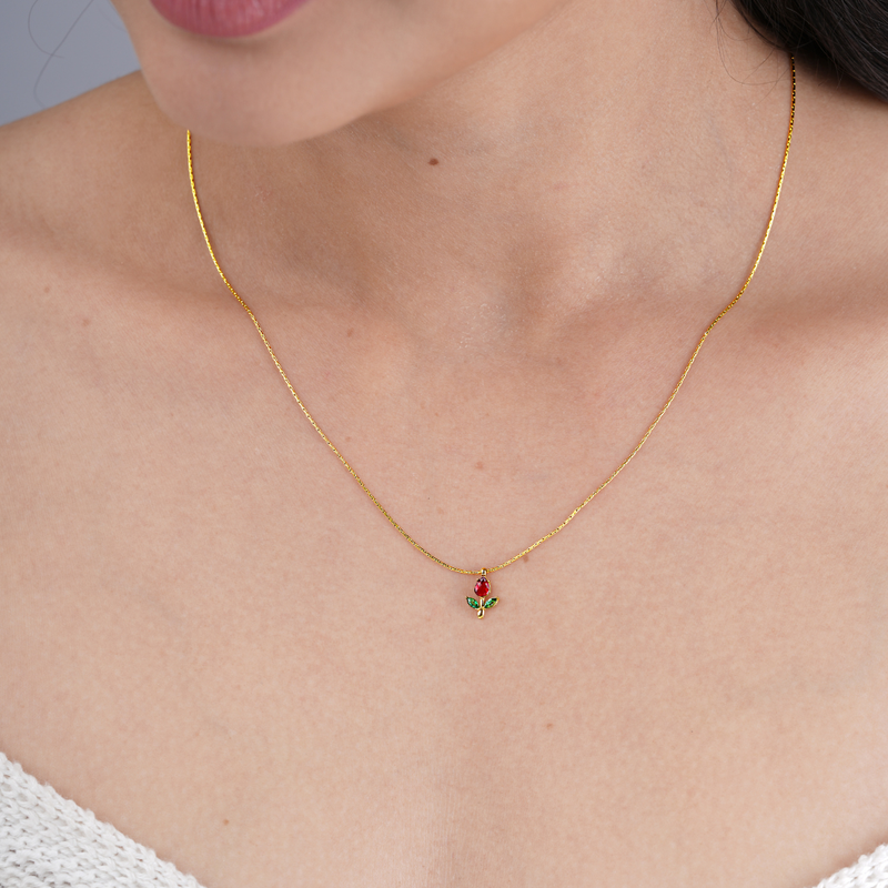 rose petal  Necklace