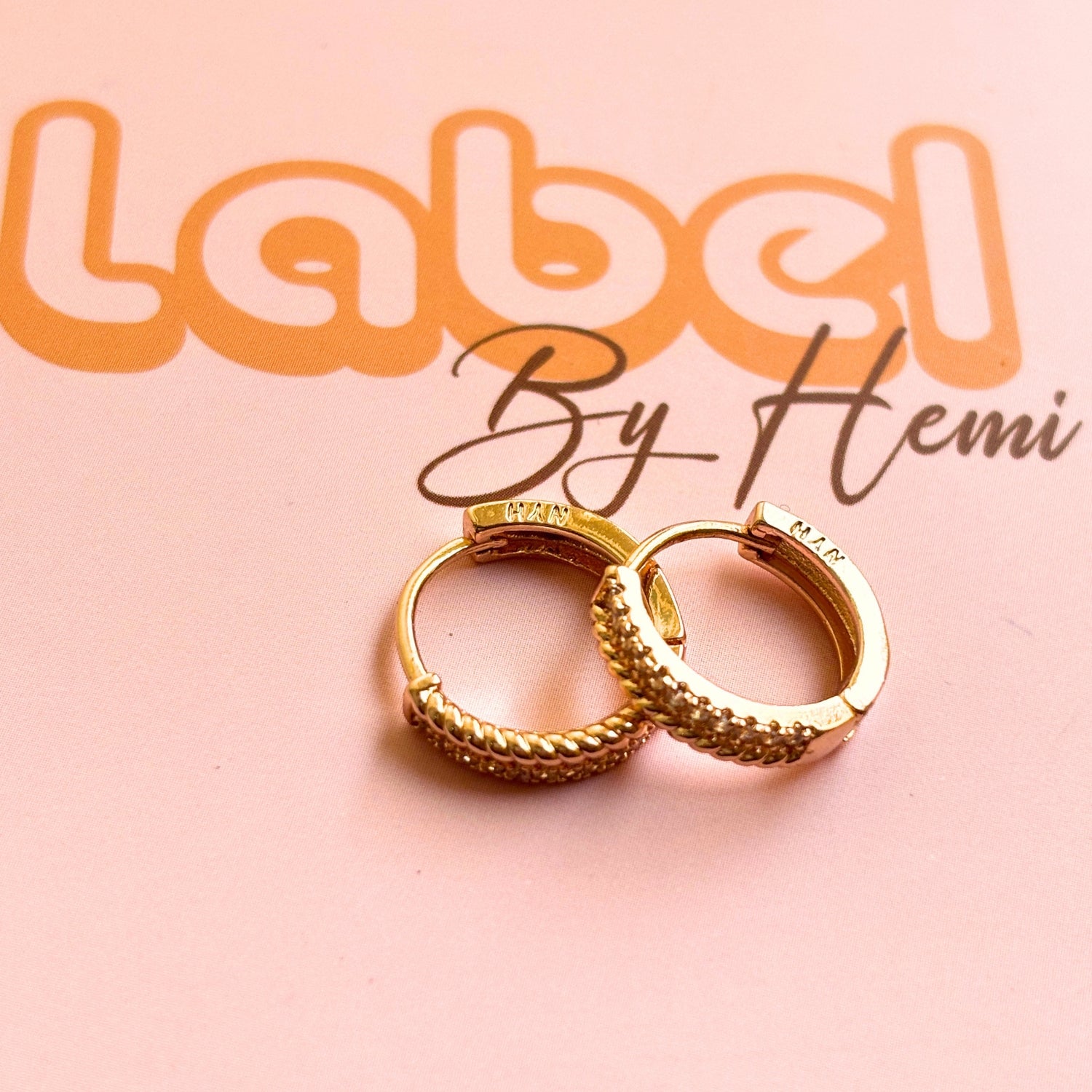 Curve stone hoops
