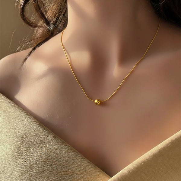Gold pearl Necklace