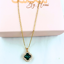 Stone Clover Necklace