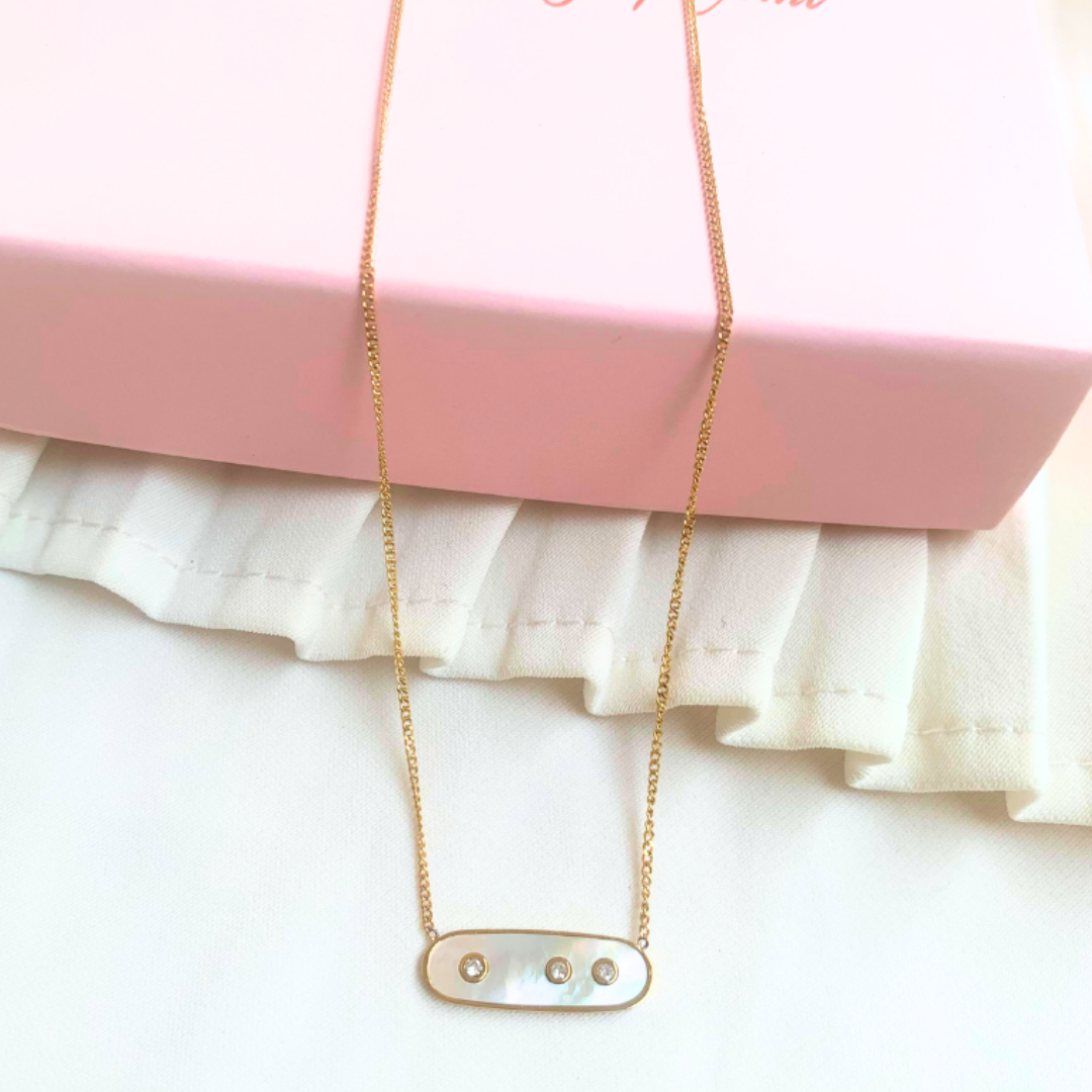 MOP 3 DOT Necklace