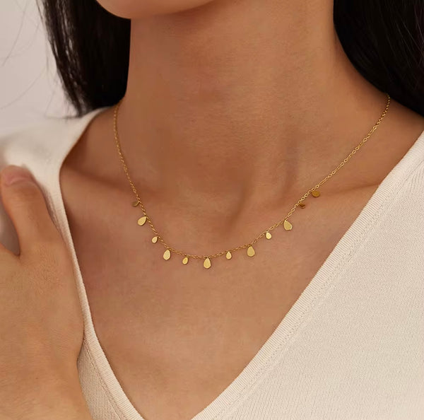 Amira Necklace