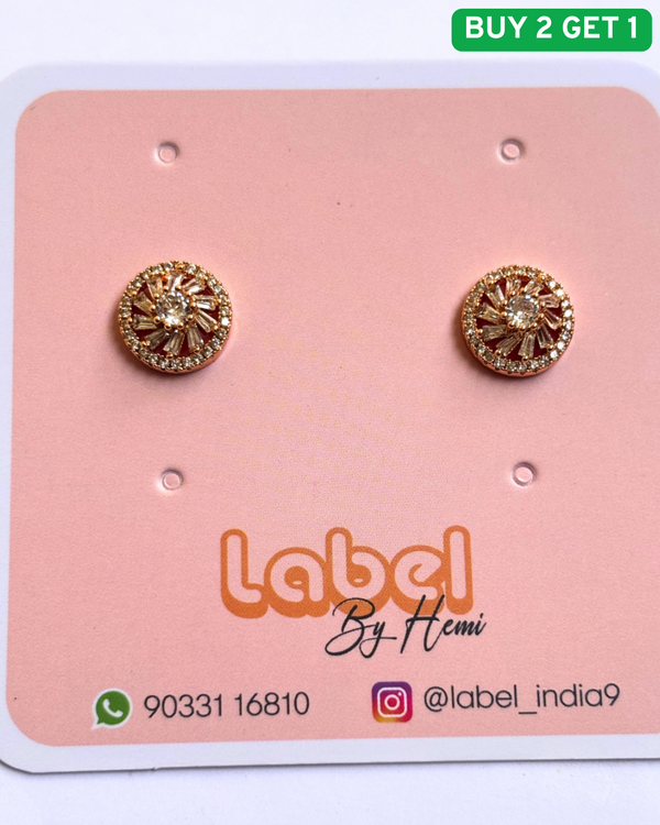 Round sparkle studs