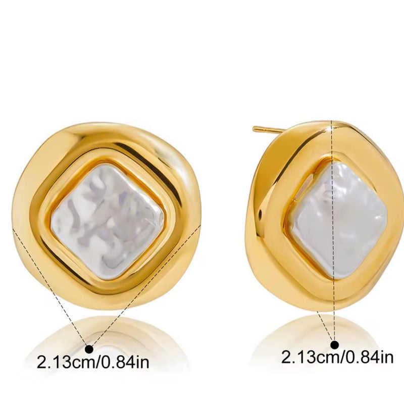 Square pearl Earrings