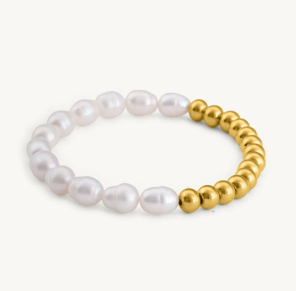 Pearl bracelet