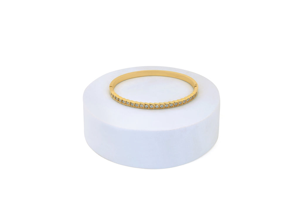 Gold bar Bracelet