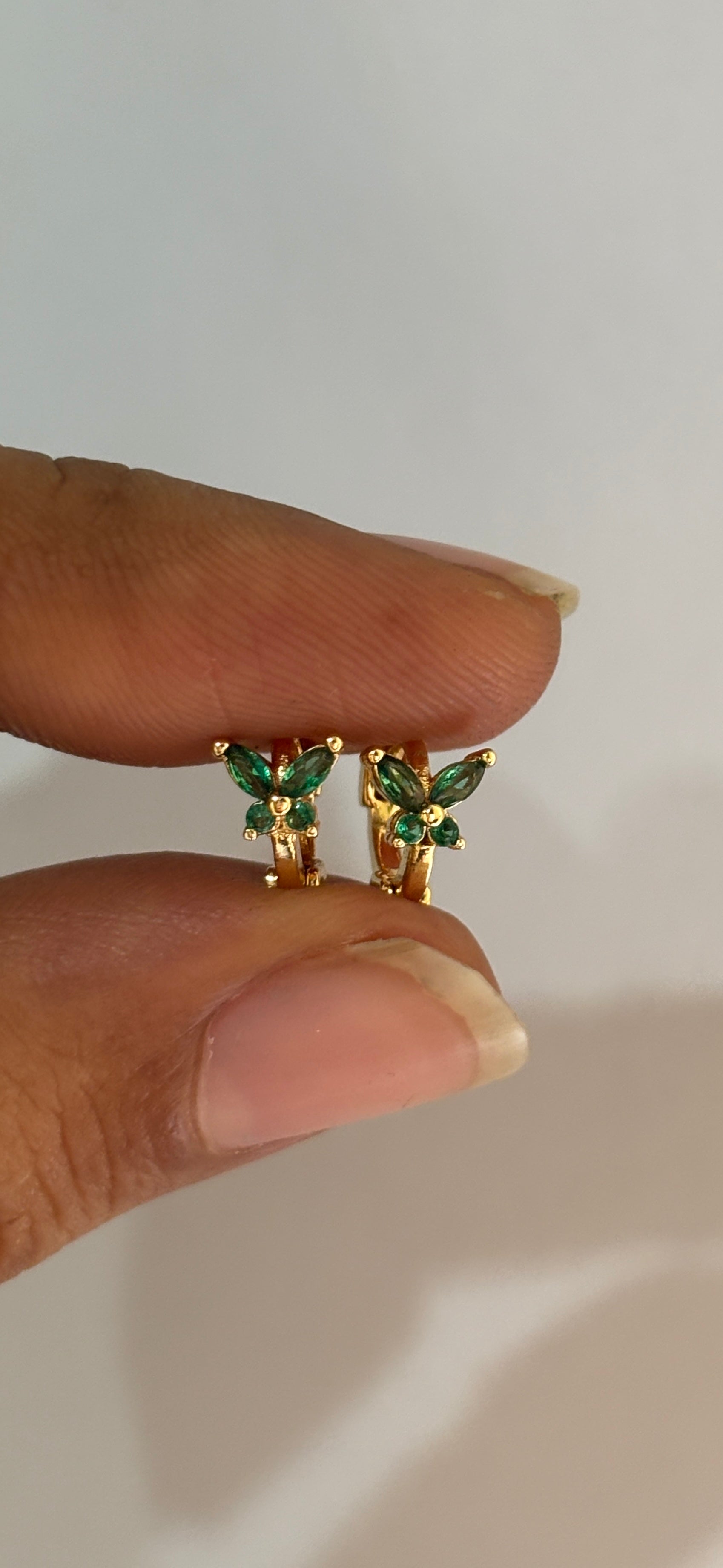 Green butterfly Mini Huggie