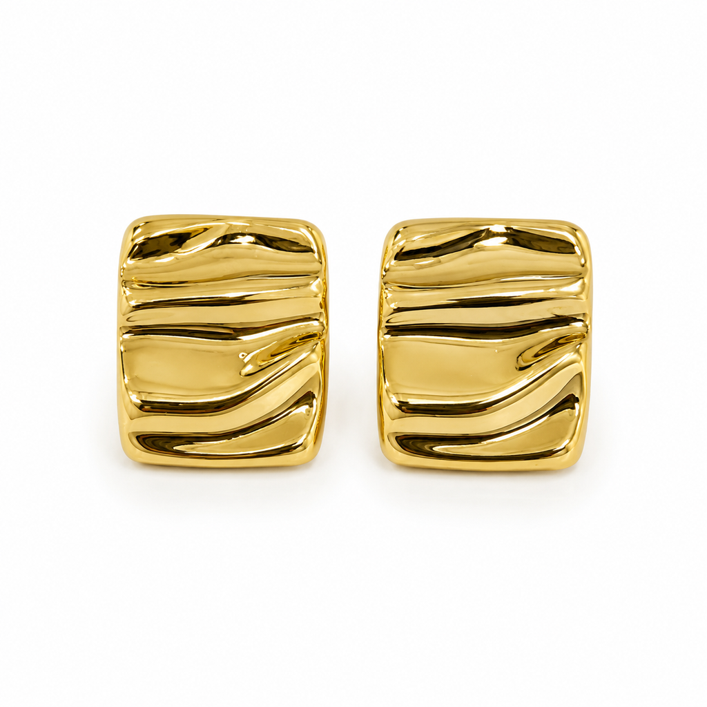 wave Studs