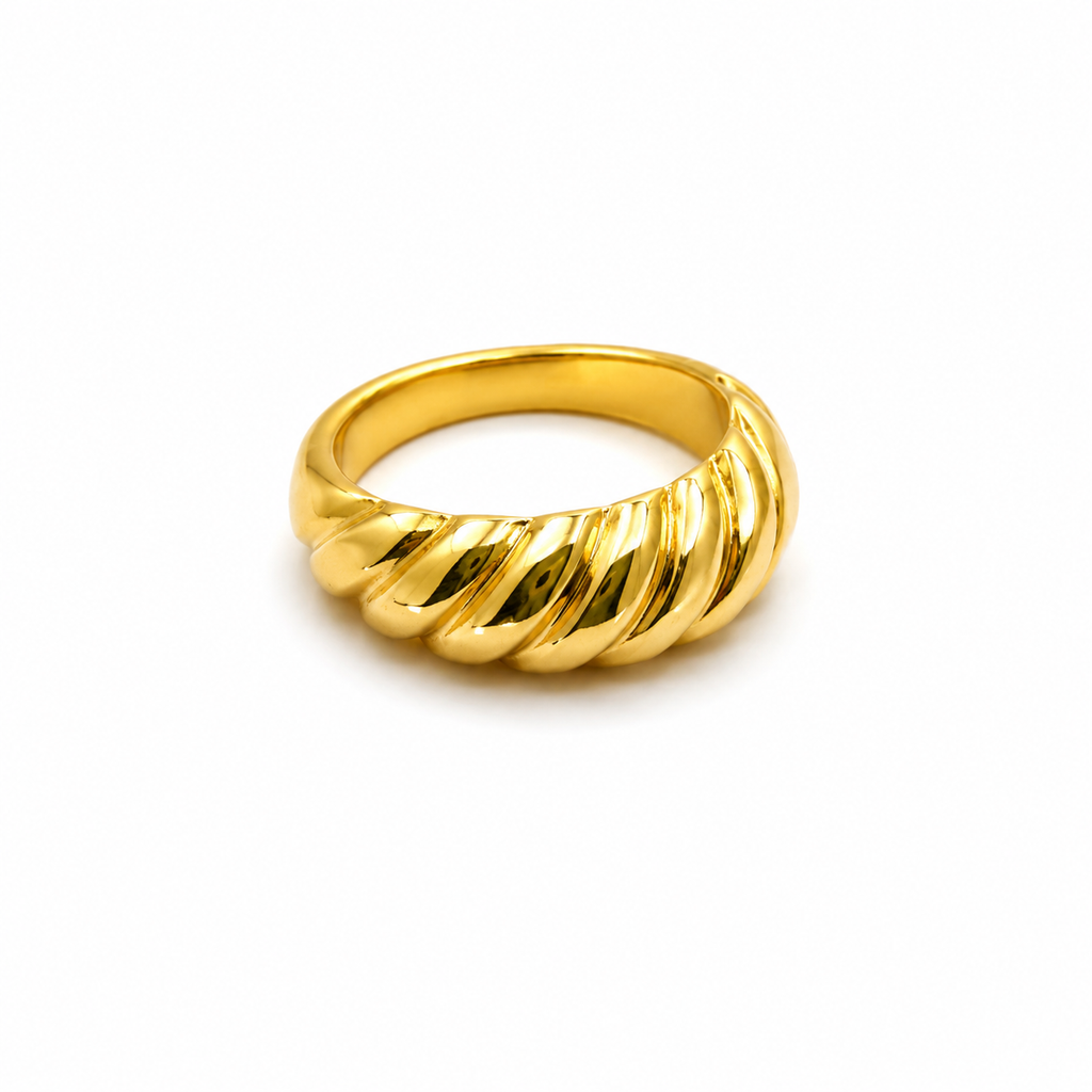 crossiant Ring
