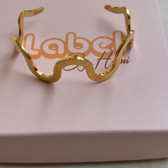 Curve Bracelet