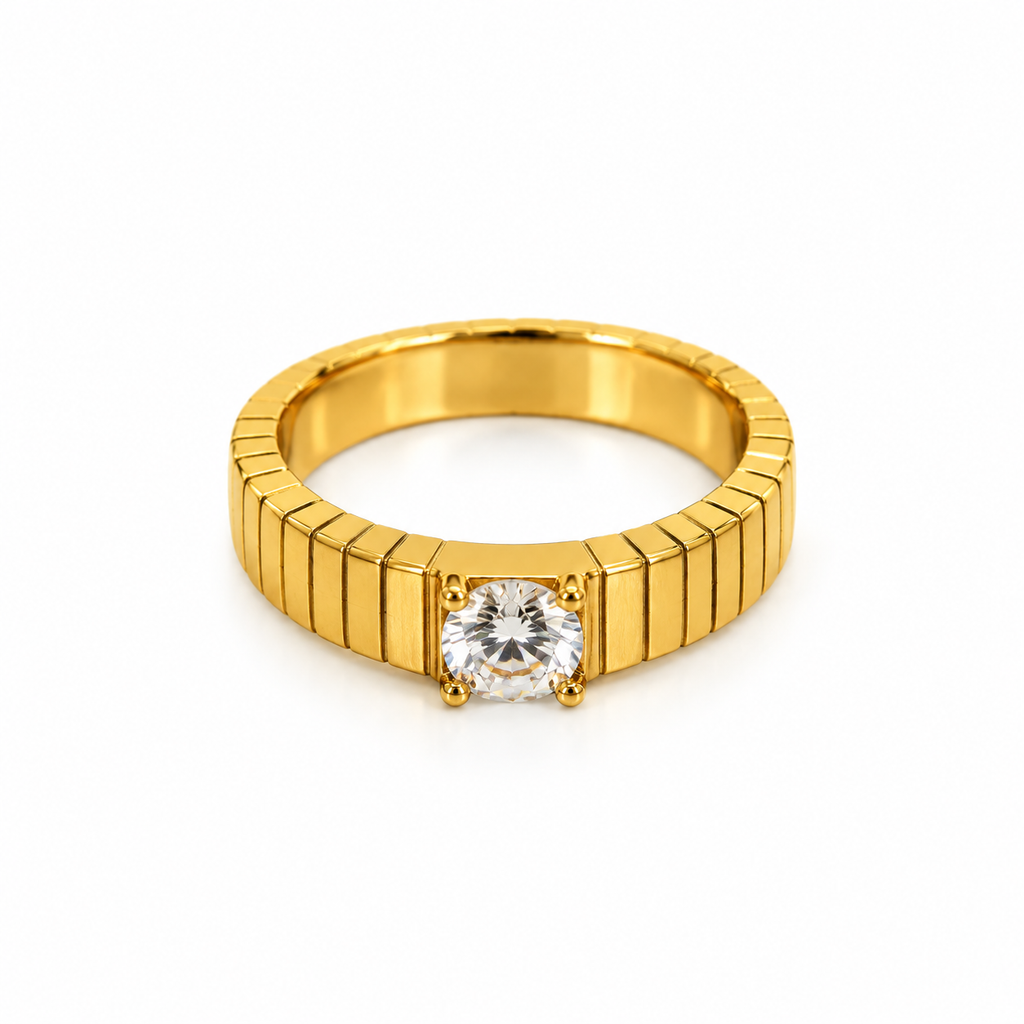 Solo Spark Ring