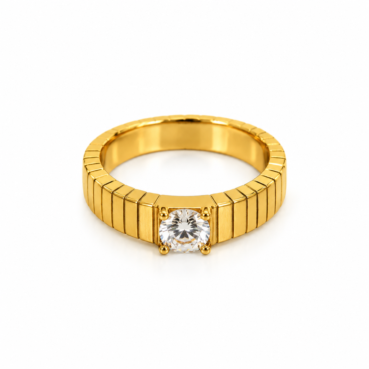 Solo Spark Ring