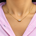 soliatire muse stone necklace