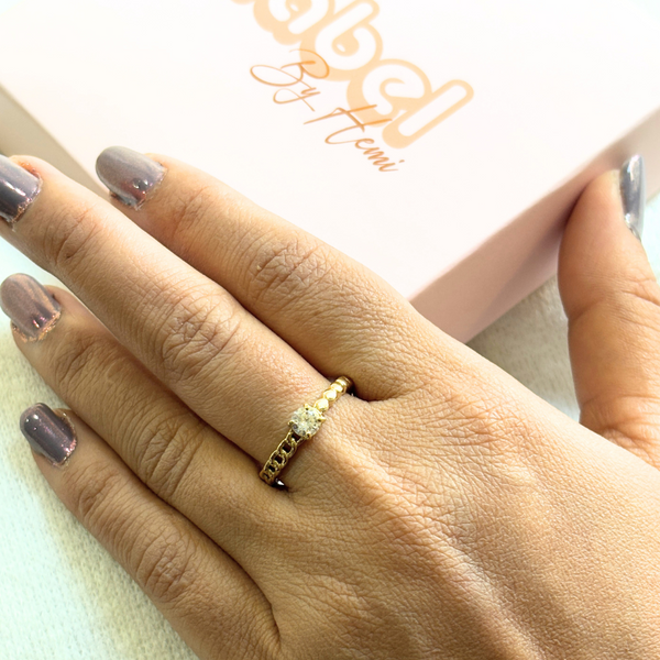 Adjustable soliatire Ring