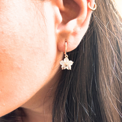 flower hang Hoops