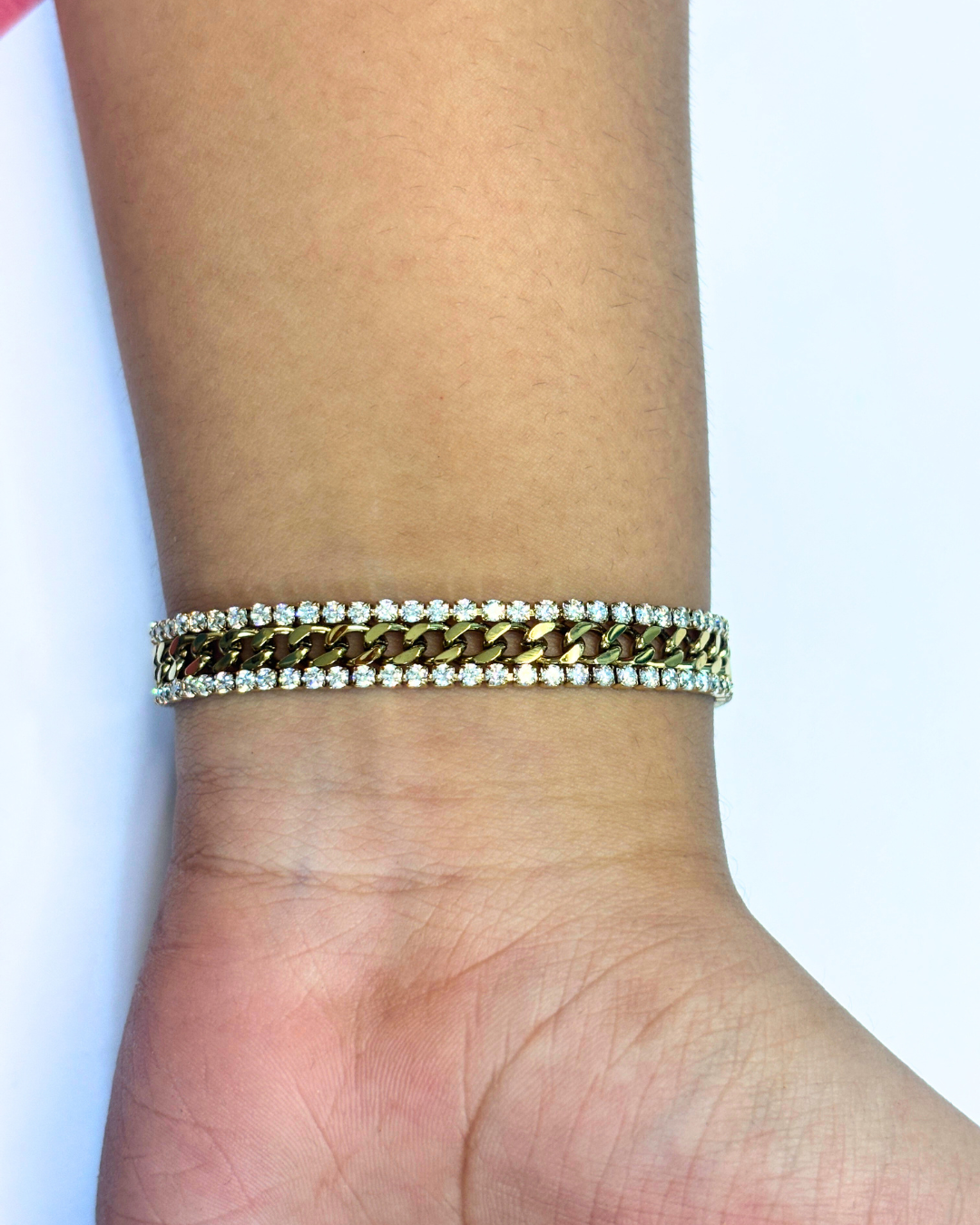 Link tennis bracelet