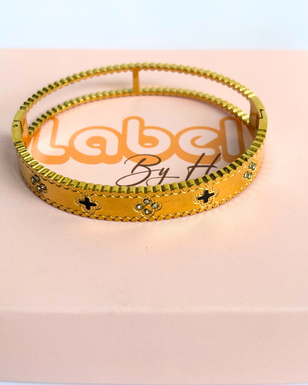 Clover Essence Bracelet