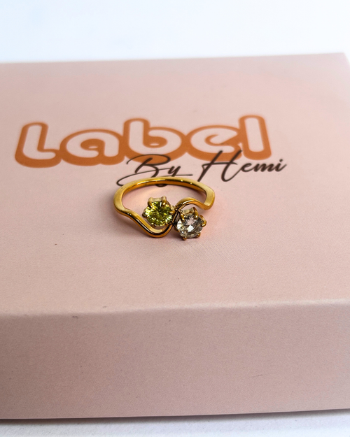 Clarity Curve Ring