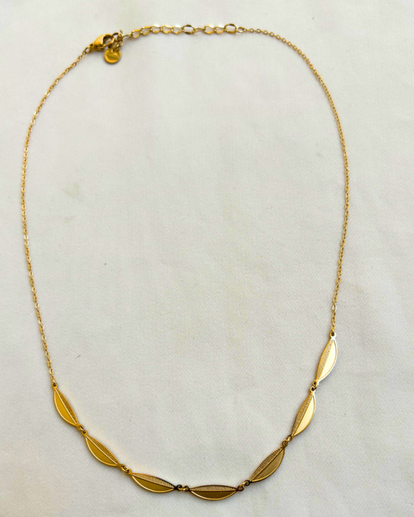 Leaves necklace