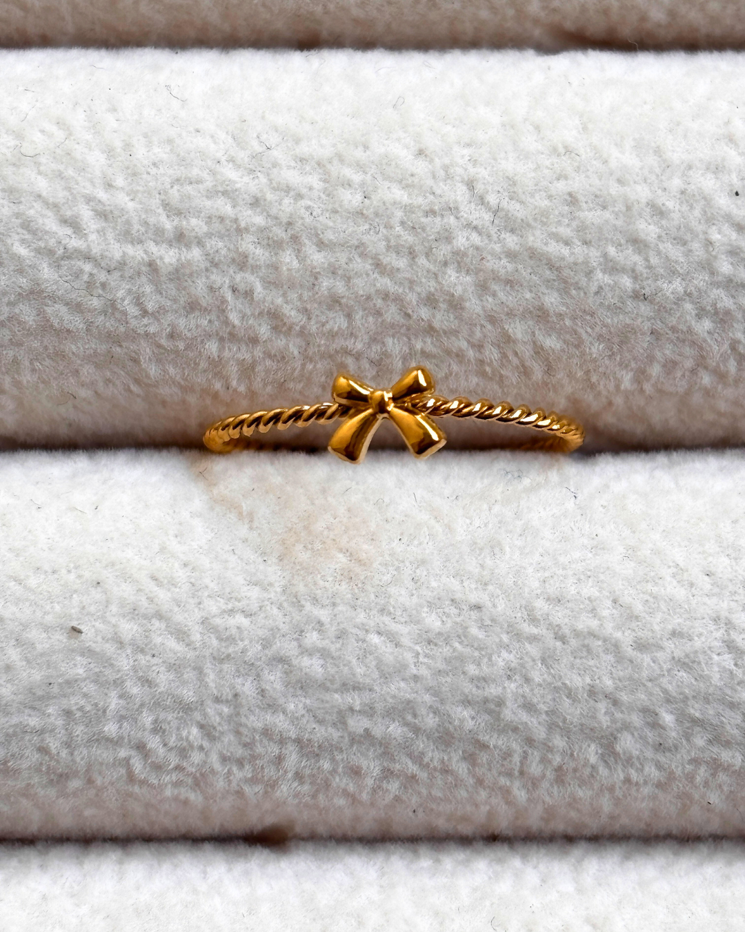 Bow Ring