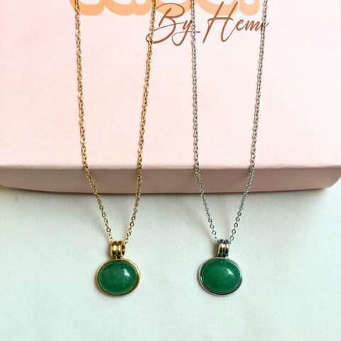 oval Green Necklace