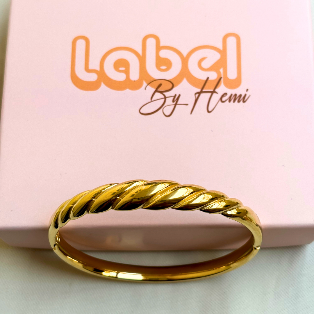Crossiant Bracelet