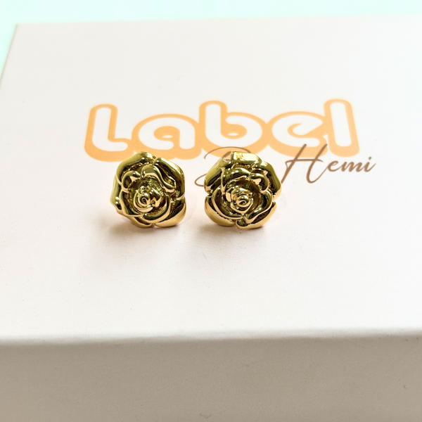 Rose studs