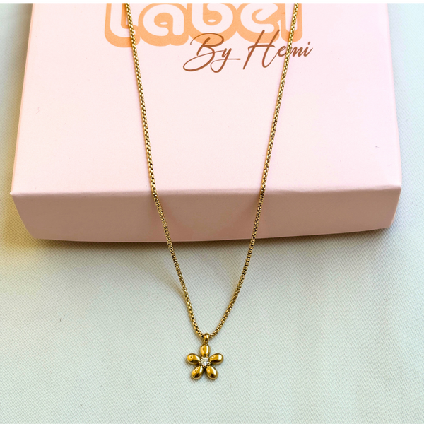 Flower Stone Necklace