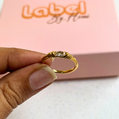 Oval stone slim Ring