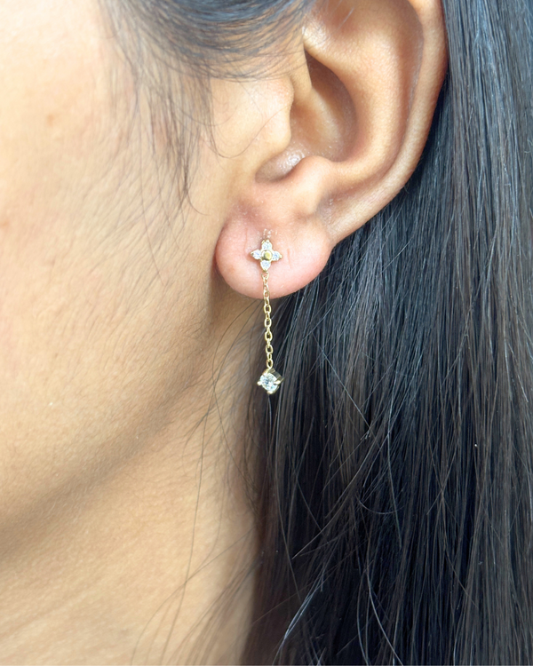 Mia Studs