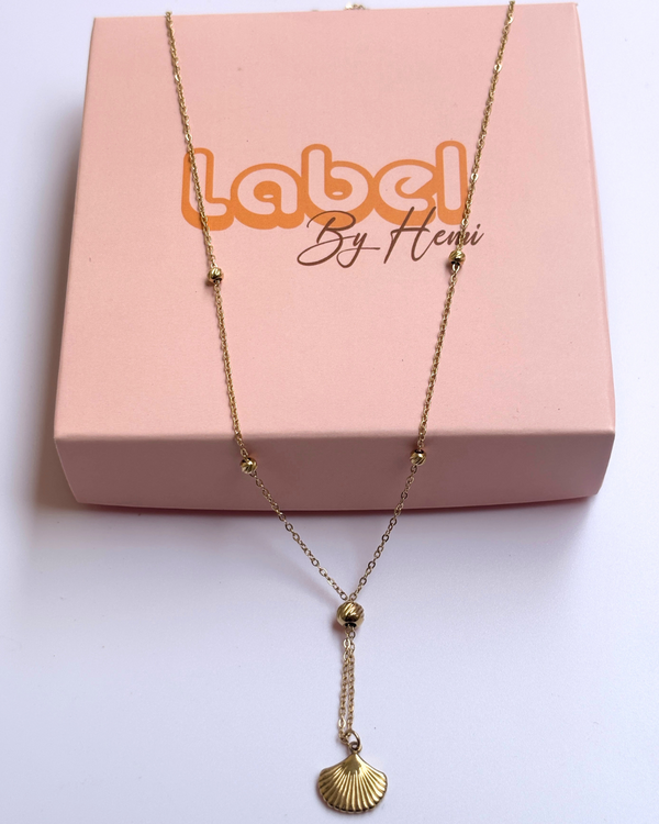 Shell Dangler Necklace