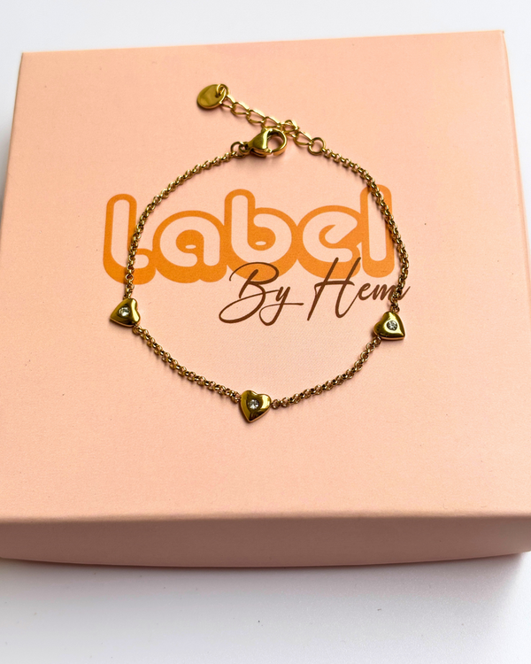 Heart stone bracelet