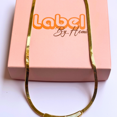 Mop bar necklace
