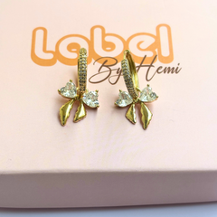 knot bow hoops