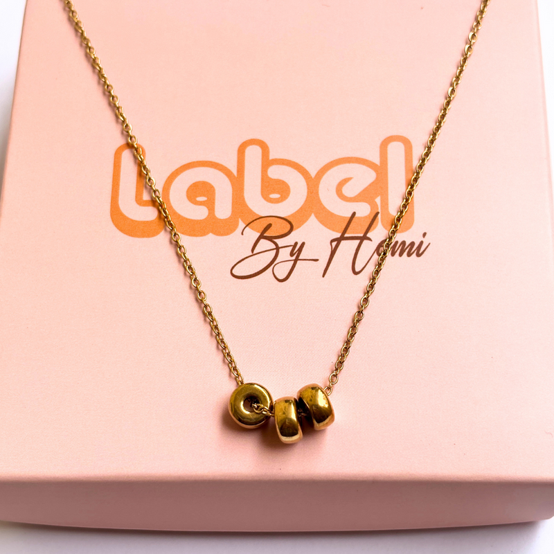 Three ring necklace