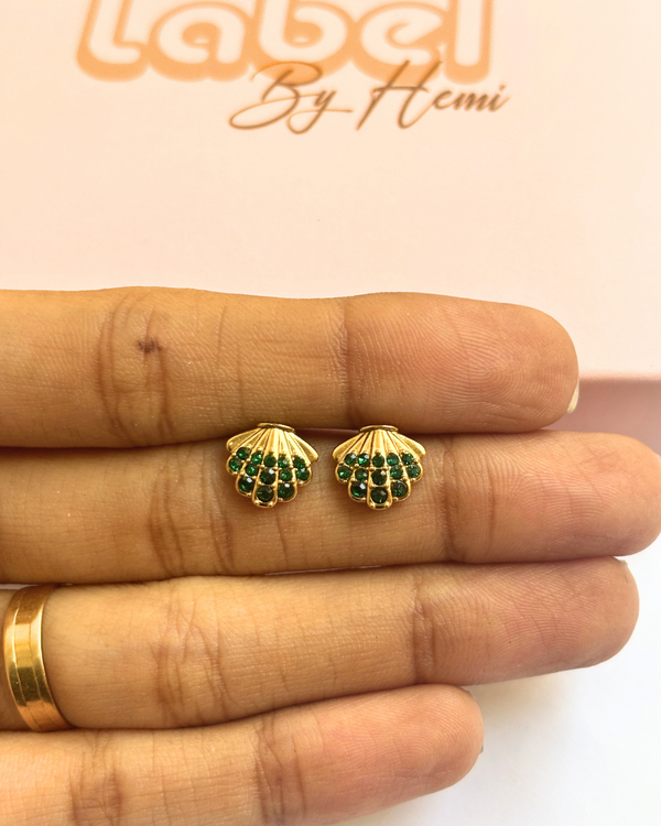 Mini shell earrings