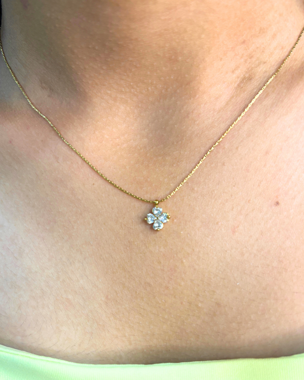 four petal  Necklace
