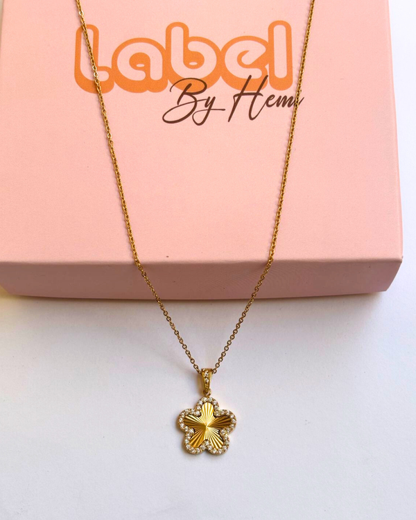 flower neclace