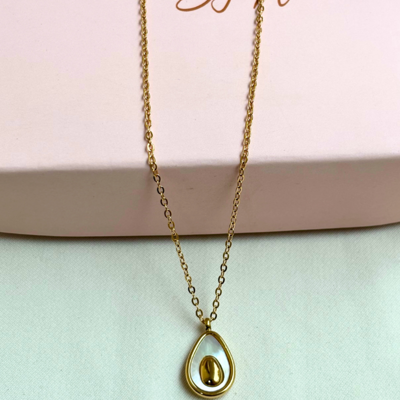 Avacado Necklace