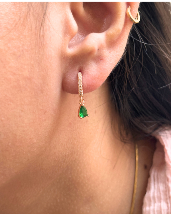 Almond stone hanging hoops