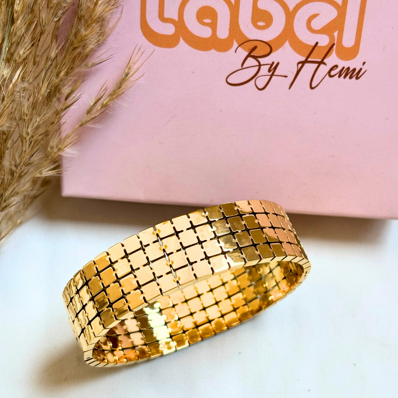 Gleam Gold kada
