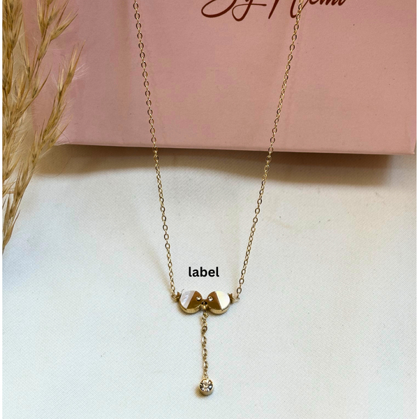 Mop fish necklace